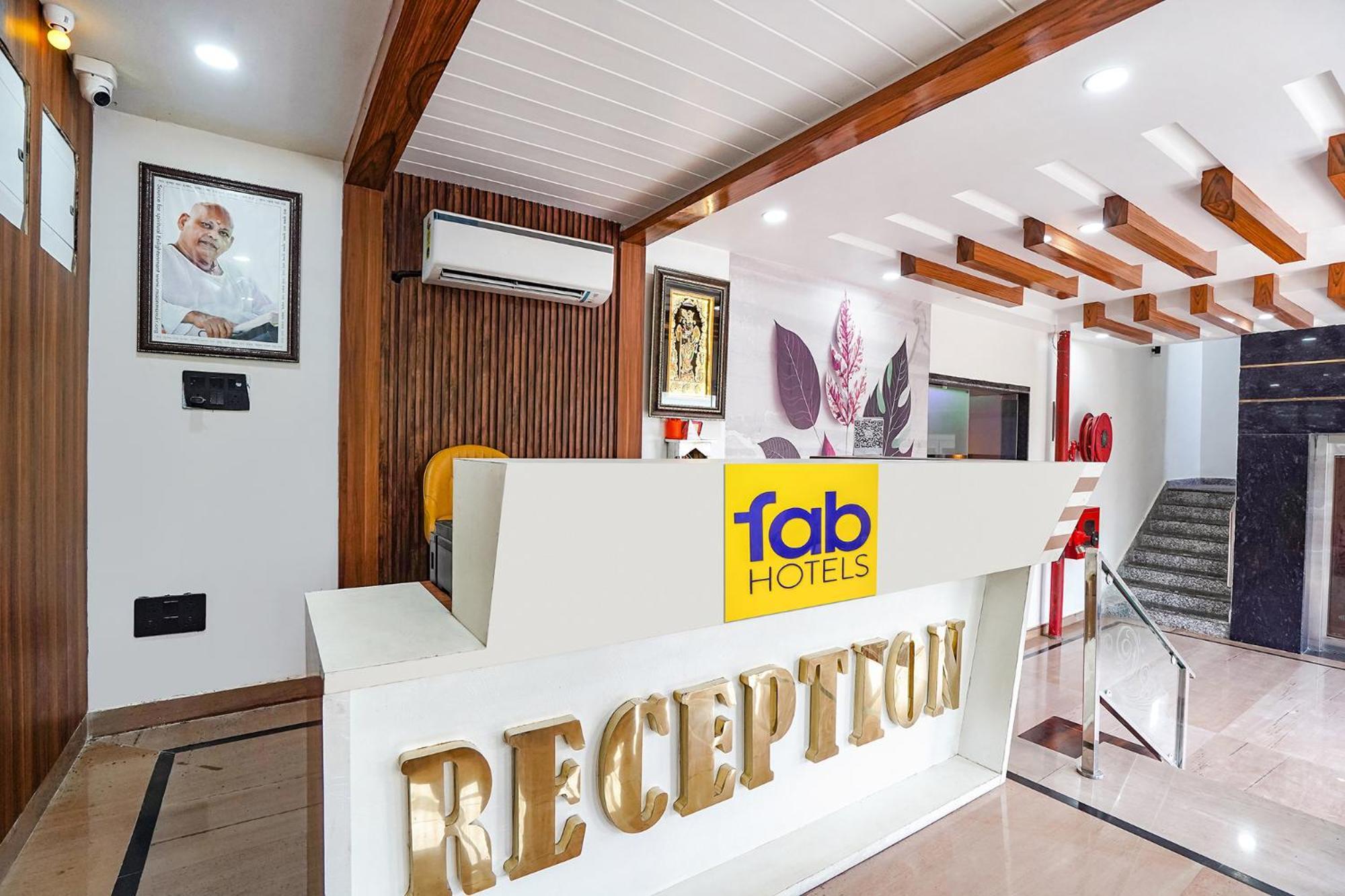 Fabhotel The Vrindavan Inn Экстерьер фото