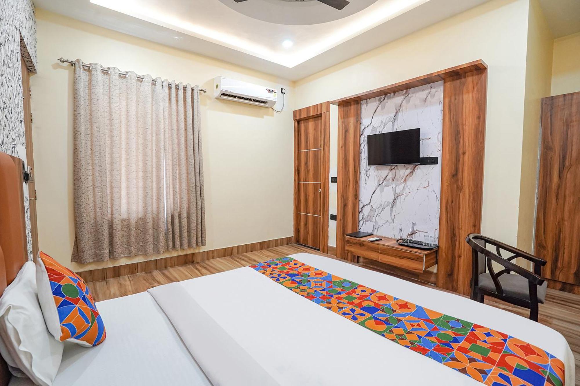 Fabhotel The Vrindavan Inn Экстерьер фото