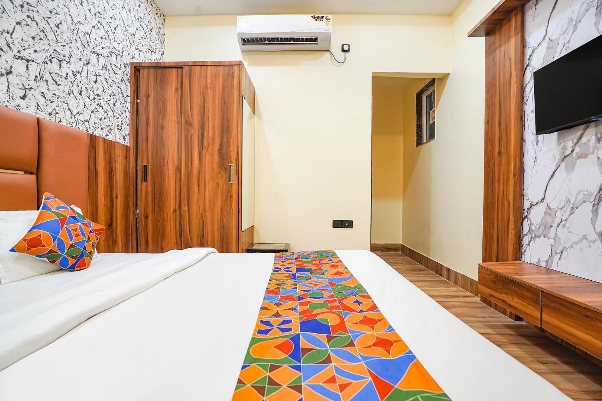 Fabhotel The Vrindavan Inn Экстерьер фото
